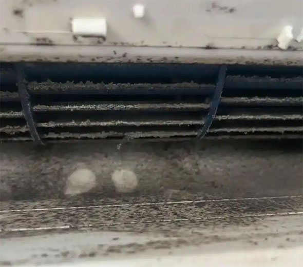 会同空调吹的风有股烧焦味是怎么回事